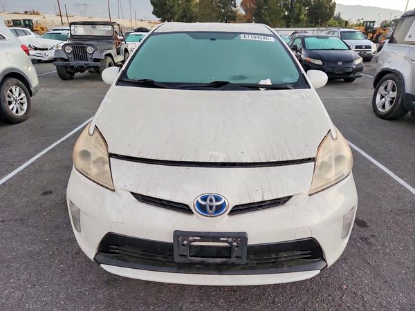 2014 TOYOTA PRIUS