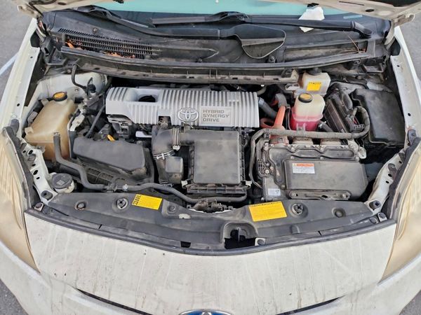 2014 TOYOTA PRIUS