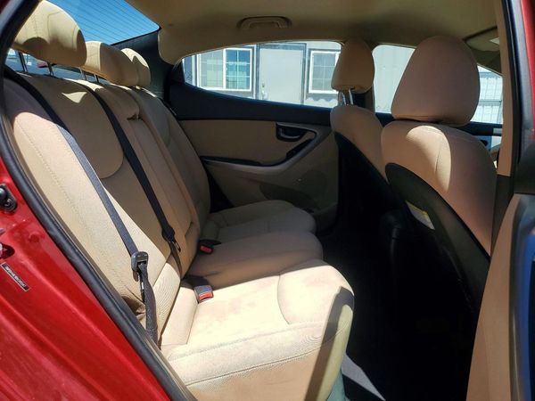 2013 HYUNDAI ELANTRA
