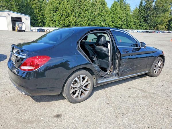2015 MERCEDES-BENZ C
