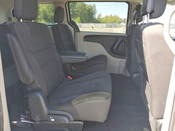 2017 DODGE GRAND CARAVAN SE, SXT, Express