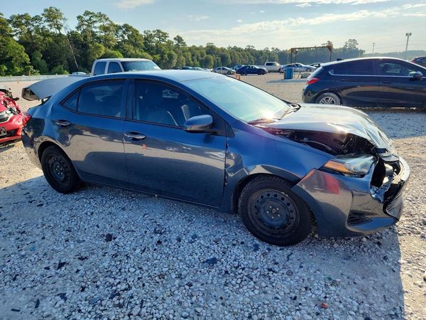 2019 TOYOTA COROLLA