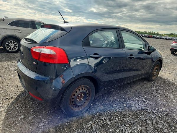 2015 KIA RIO GL - Middle-low