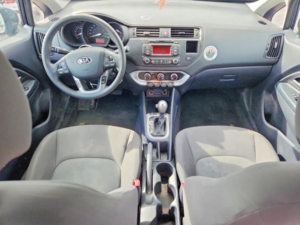 2015 KIA RIO GL - Middle-low