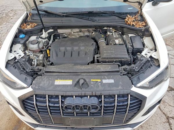 2020 AUDI Q3 quattro Premium
