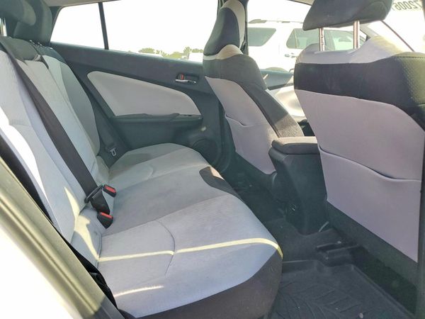 2018 TOYOTA PRIUS One/Two