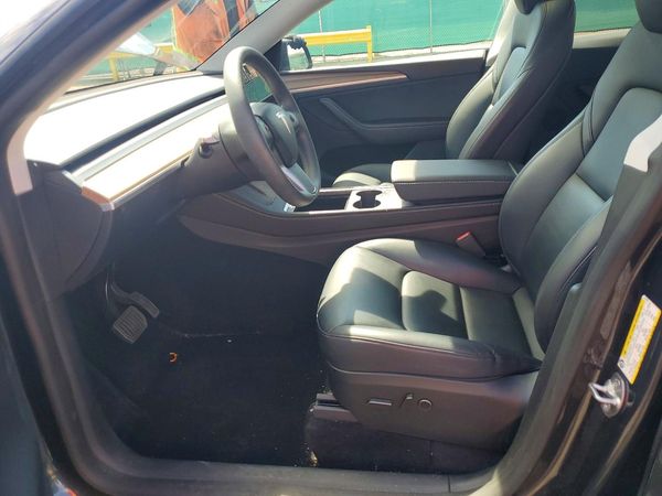 2024 TESLA MODEL Y — DENT