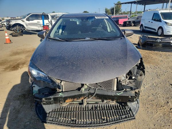 2017 TOYOTA COROLLA