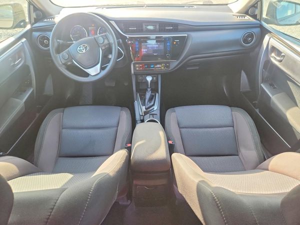 2017 TOYOTA COROLLA