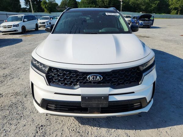 2021 KIA SORENTO
