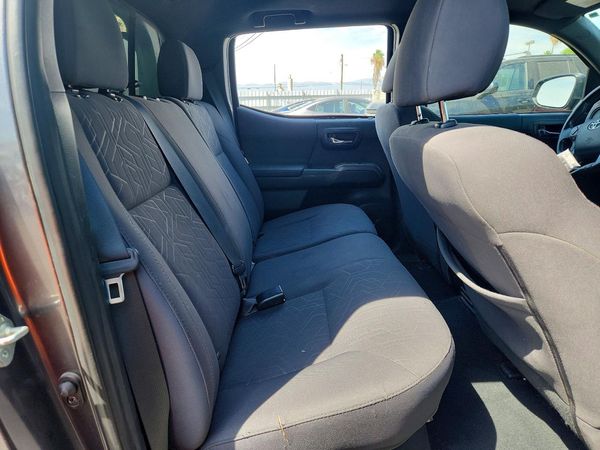 2017 TOYOTA TACOMA
