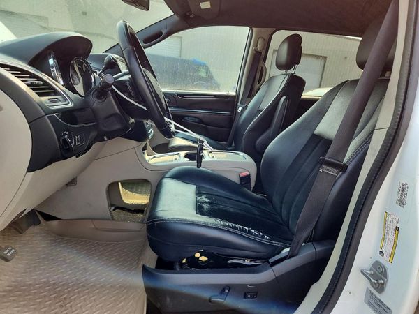 2017 DODGE GRAND CARAVAN SXT