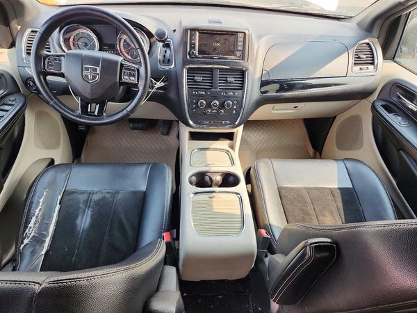 2017 DODGE GRAND CARAVAN SXT