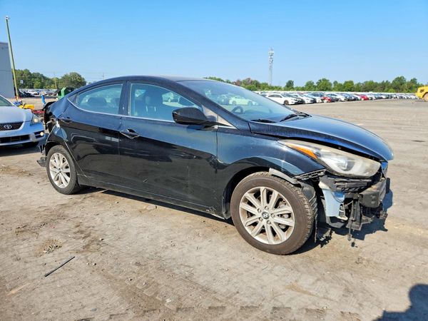 2015 HYUNDAI ELANTRA GLS(Middle)