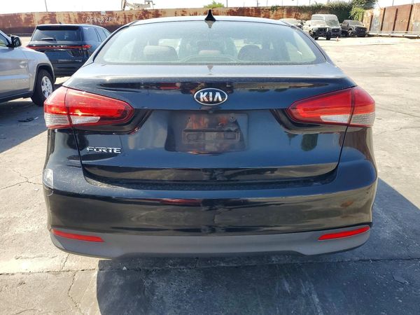 2017 KIA FORTE LX Popular, S