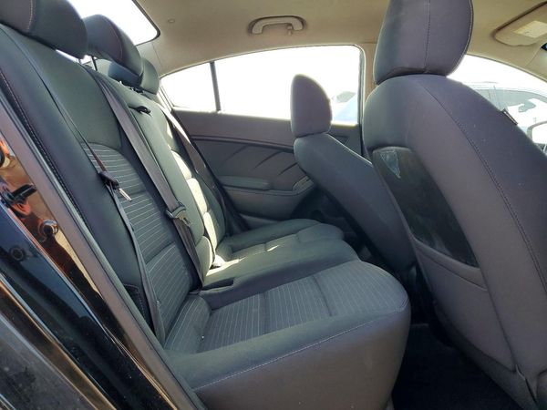 2017 KIA FORTE LX Popular, S