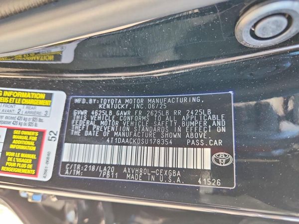 2025 TOYOTA CAMRY