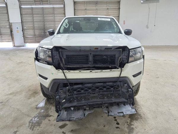 2024 NISSAN FRONTIER