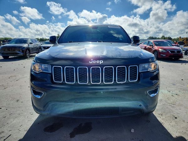 2018 JEEP GRAND CHEROKEE Laredo