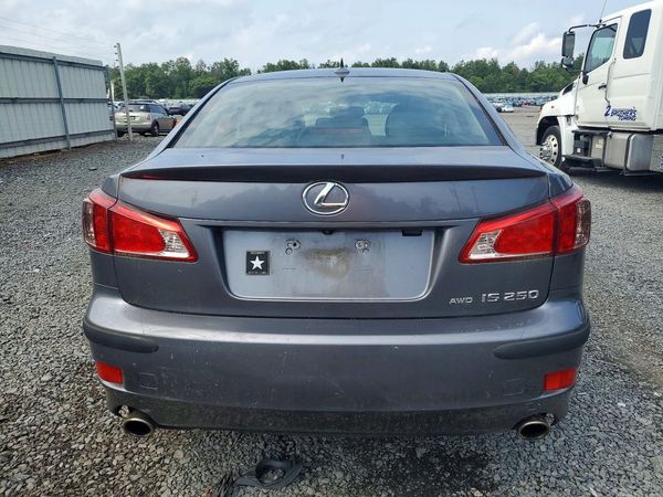 2013 LEXUS IS 250