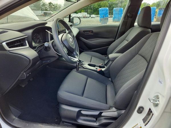 2025 TOYOTA COROLLA LE — DENT
