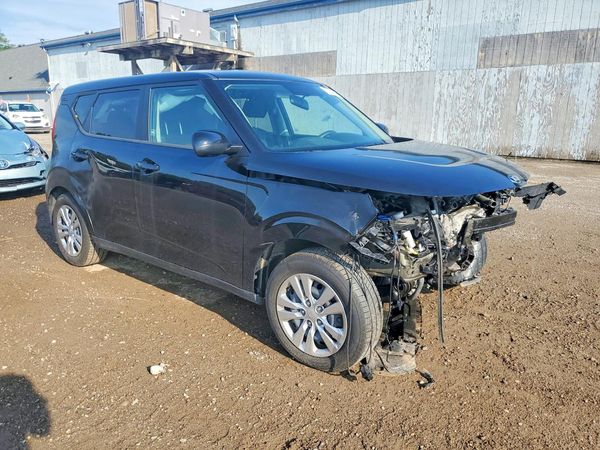 2021 KIA SOUL LX, S, X-Line — Passenger 3/4