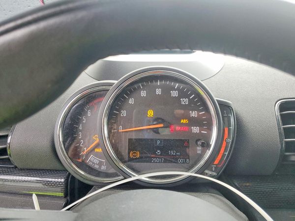 2018 MINI COOPER