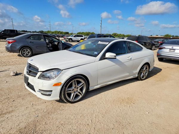 2015 MERCEDES-BENZ C