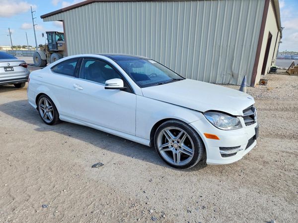 2015 MERCEDES-BENZ C C250