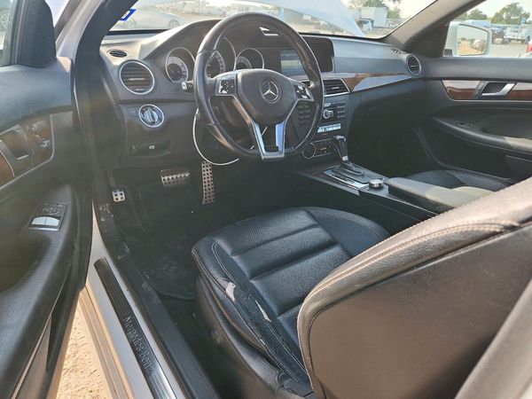 2015 MERCEDES-BENZ C C250