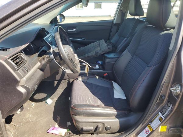 2015 TOYOTA CAMRY