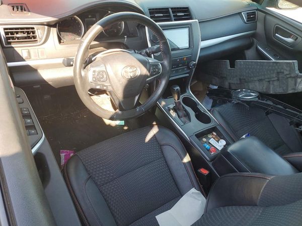 2015 TOYOTA CAMRY