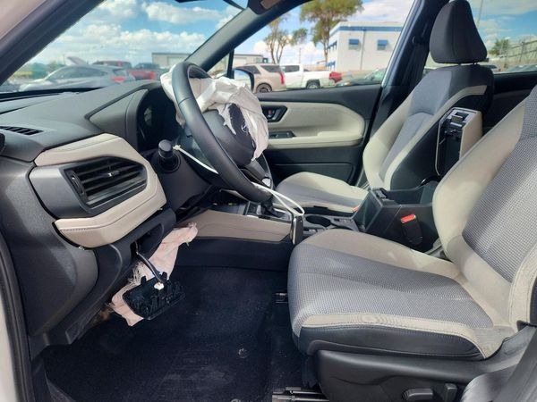 2025 SUBARU FORESTER Premium Base