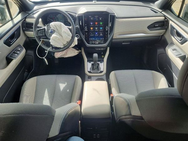 2025 SUBARU FORESTER Premium Base