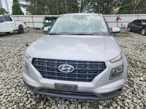 2023 HYUNDAI VENUE