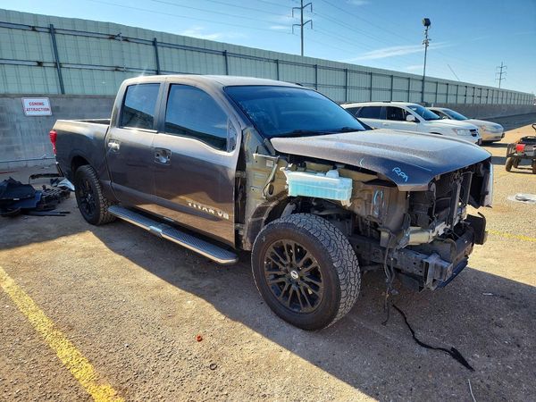 2018 NISSAN TITAN