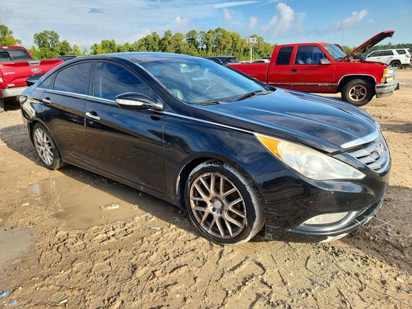 2012 HYUNDAI SONATA