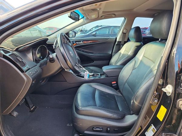 2012 HYUNDAI SONATA