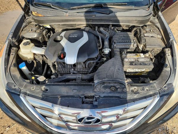 2012 HYUNDAI SONATA