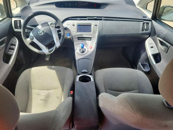 2015 TOYOTA PRIUS