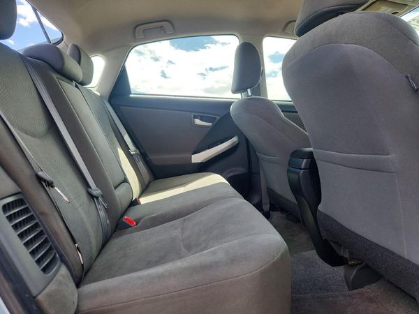 2015 TOYOTA PRIUS