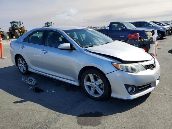 2013 TOYOTA CAMRY