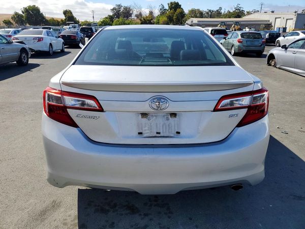 2013 TOYOTA CAMRY