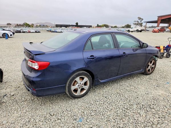 2012 TOYOTA COROLLA