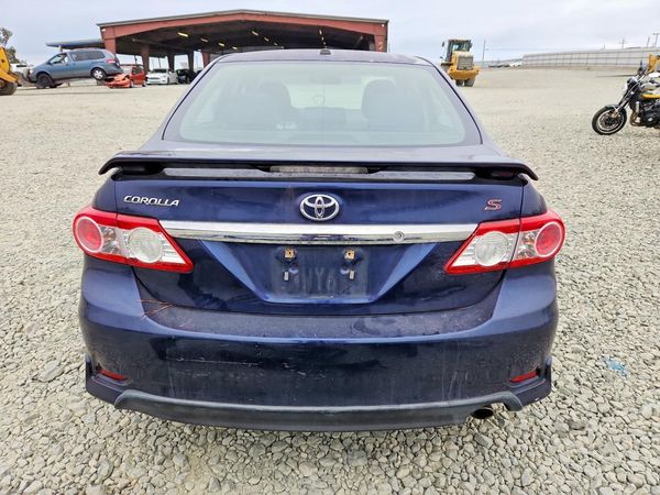 2012 TOYOTA COROLLA