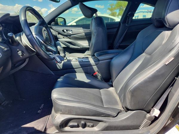 2019 INFINITI Q60