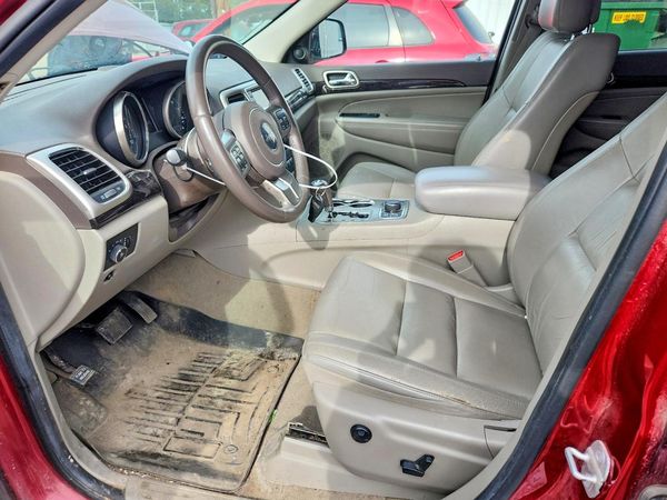 2012 JEEP CHEROKEE Laredo