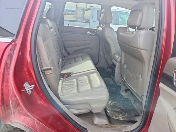 2012 JEEP CHEROKEE Laredo
