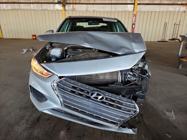 2019 HYUNDAI ACCENT SE and SEL