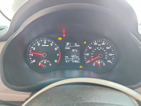 2018 KIA RIO 5-DOOR LX, S